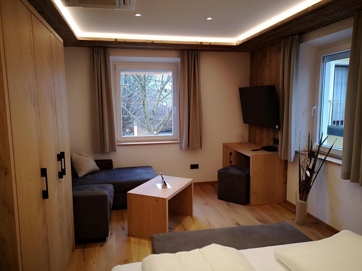 Gremsdorf Landgasthof Scheubel מראה חיצוני תמונה
