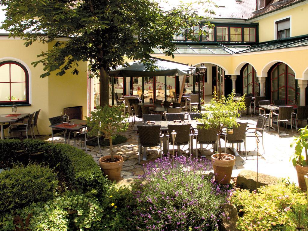 Gremsdorf Landgasthof Scheubel מראה חיצוני תמונה