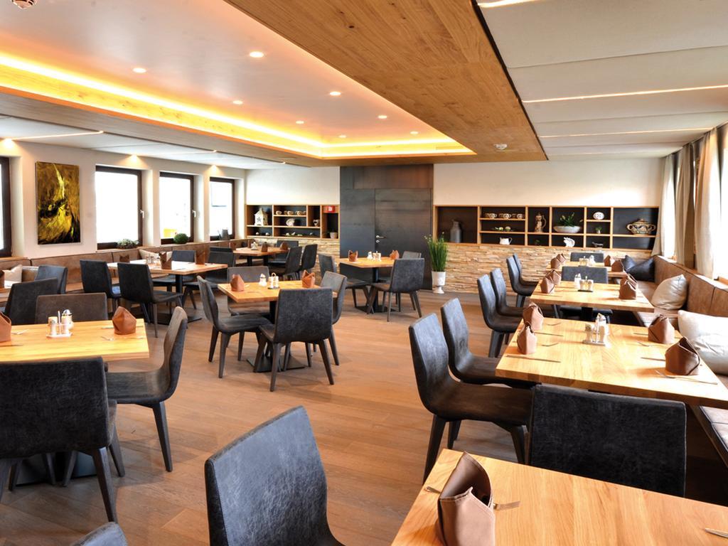 Gremsdorf Landgasthof Scheubel מראה חיצוני תמונה