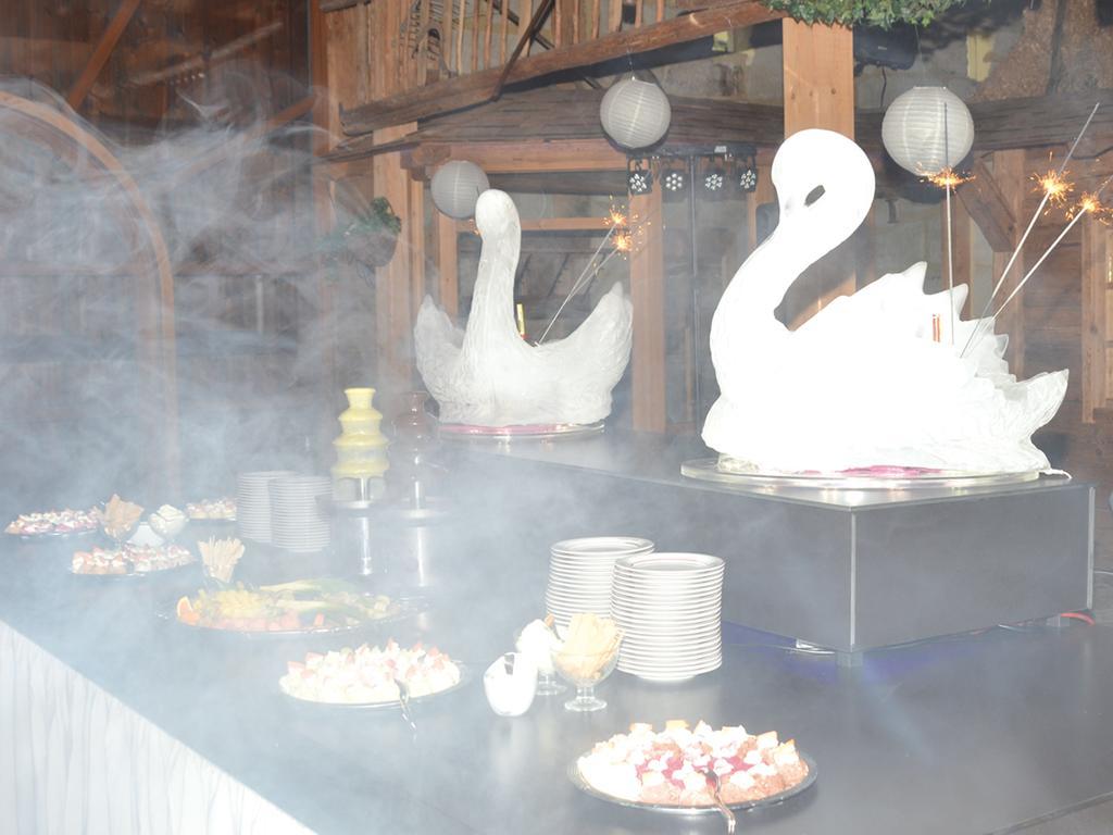 Gremsdorf Landgasthof Scheubel מראה חיצוני תמונה
