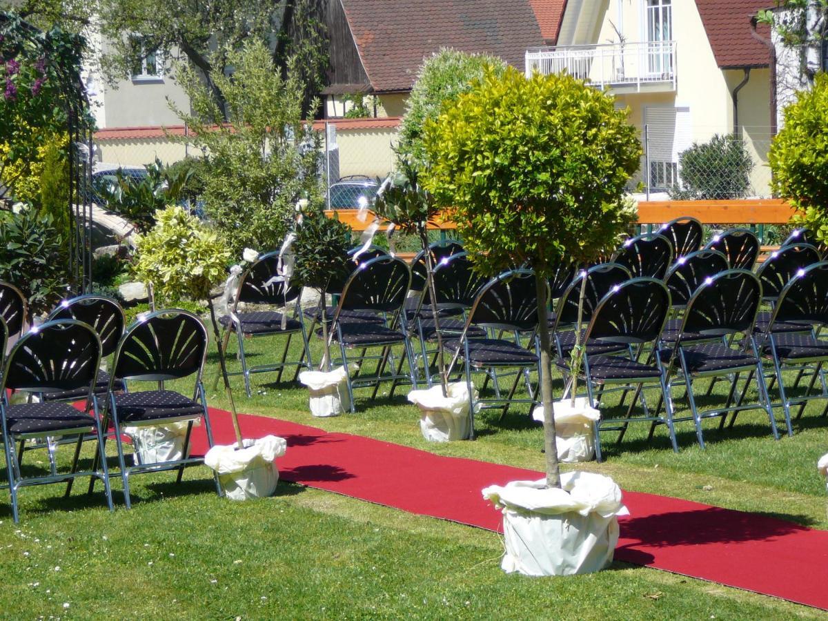 Gremsdorf Landgasthof Scheubel מראה חיצוני תמונה